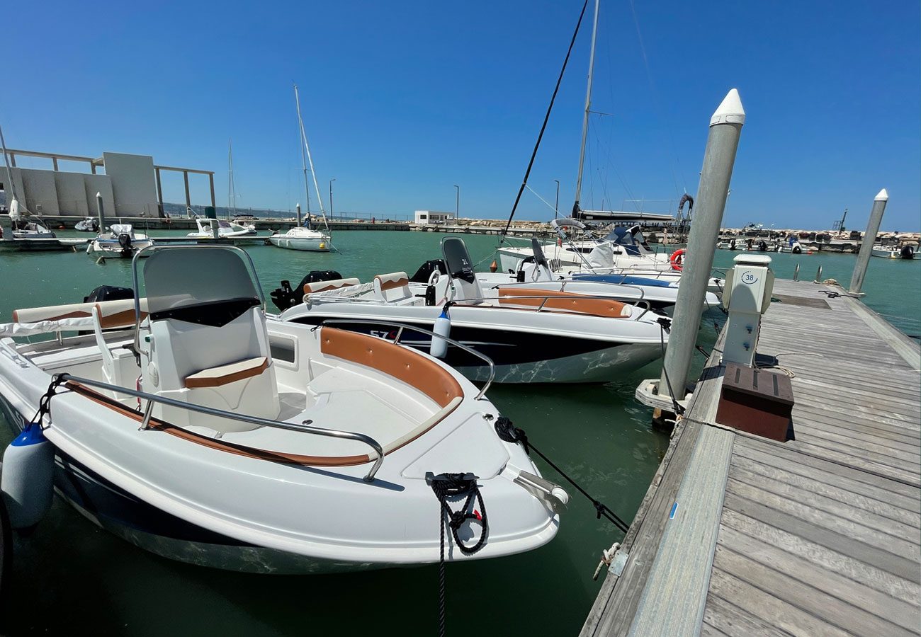 Trimarchi 57S