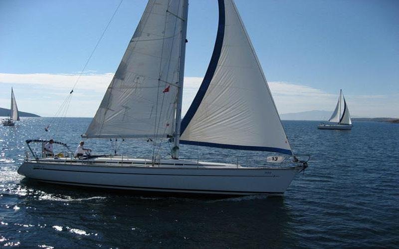 Bavaria 44