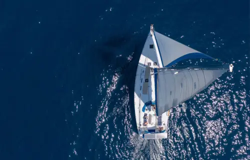 Zorba Monohull