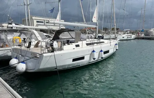 Dufour 470