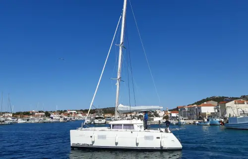 Atlantic Lagoon 400