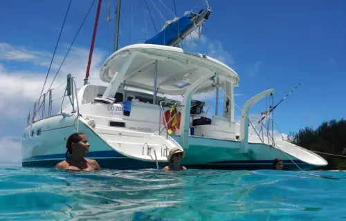 Catamaran Leopard 43 Go Zone