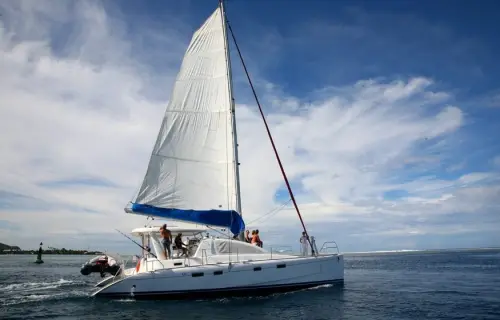 Catamaran Leopard 43 Go Zone