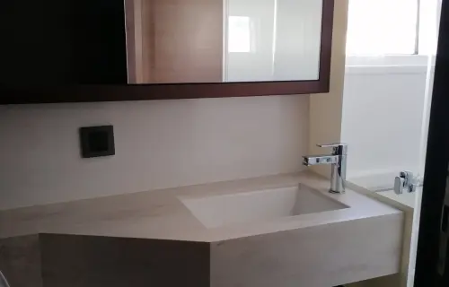 Achilles Lagoon 46