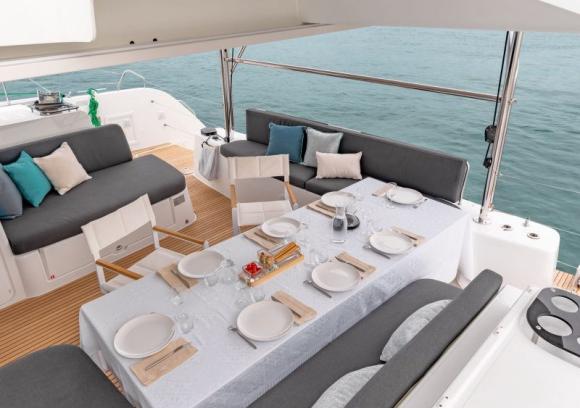 Lagoon 46