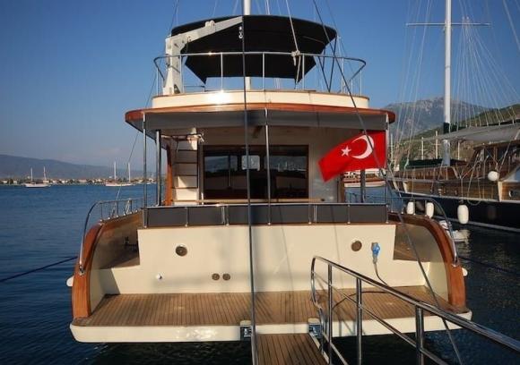 Sea Dancer