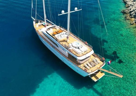 Love Story Luxury Yacht
