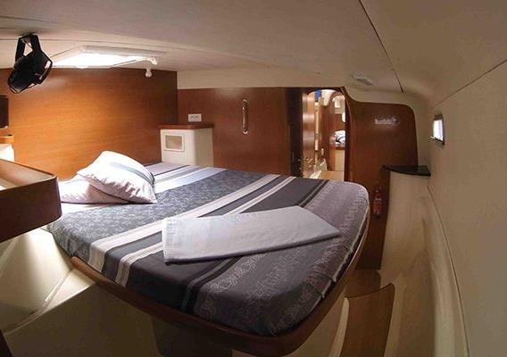 Catamaran Leopard 43 Go Zone